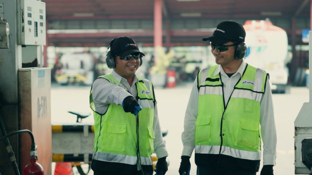 Pertamina K3 Final.mp4.00_01_51_00.Still007